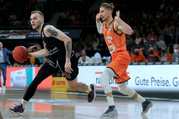 伤病恢复进 伤病恢复进