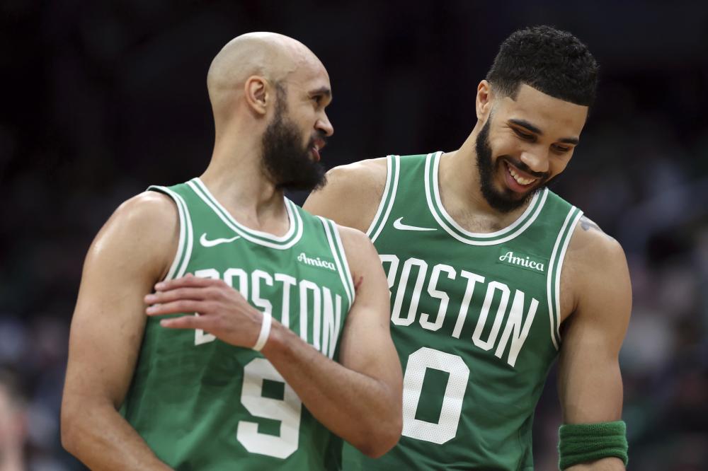 通过边路传 通过边路传